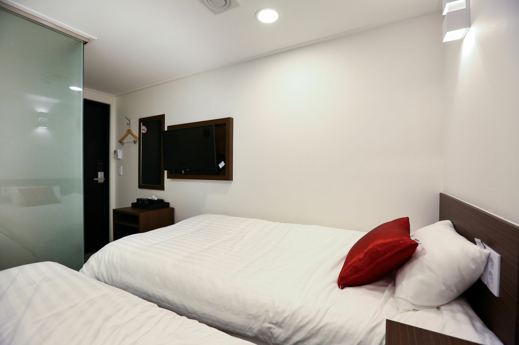 Tripstay Myeongdong Сеул Екстериор снимка