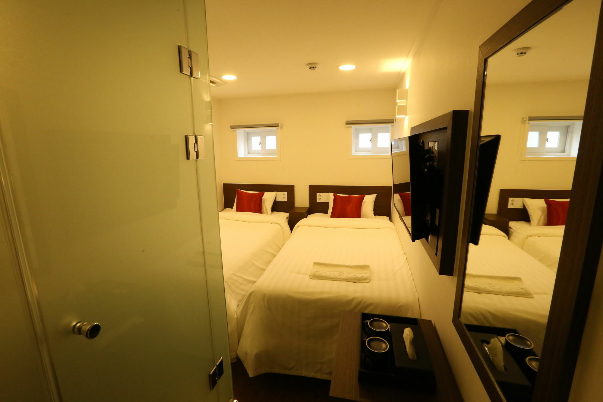 Tripstay Myeongdong Сеул Екстериор снимка